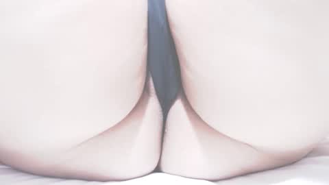 xxiisshi online show from February 5, 2026, 12:43 pm