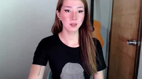 Snapshot of xxinnocentbellaxx chatting on December 9, 2024, 8:54 pm Dyanna Zulla online show from December 9, 2024, 8:54 pm