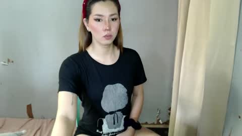 Snapshot of xxinnocentbellaxx chatting on February 10, 2026, 3:10 am Dyanna Zulla online show from February 10, 2026, 3:10 am