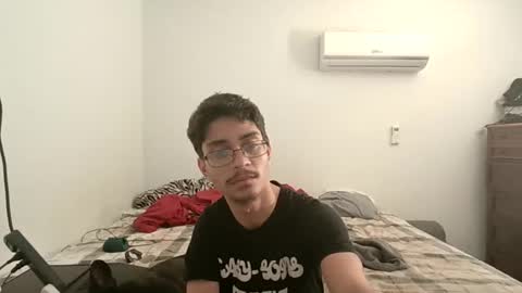 XxJasoneecxX online show from March 11, 2025, 1:37 am