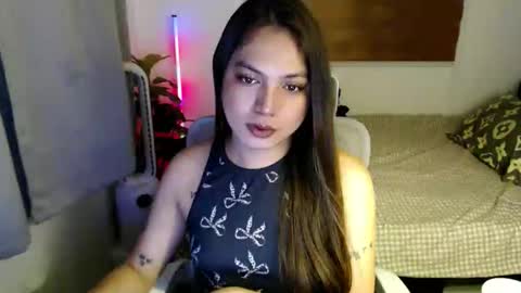 Snapshot of xxjulielovesyouxx chatting on September 11, 2025, 3:12 pm July online show from September 11, 2025, 3:12 pm