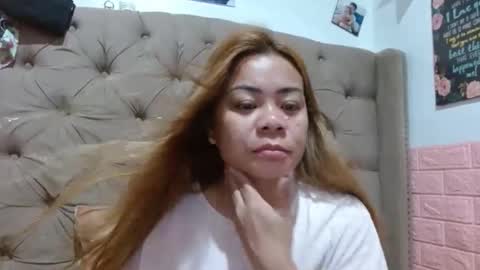 Snapshot of xxkryzelxx chatting on May 20, 2026, 7:09 pm Dhel online show from May 20, 2026, 7:09 pm