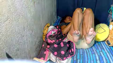 xxloveheart online show from December 17, 2025, 9:10 pm