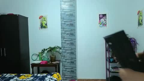 mag online show from December 15, 2025, 12:53 pm