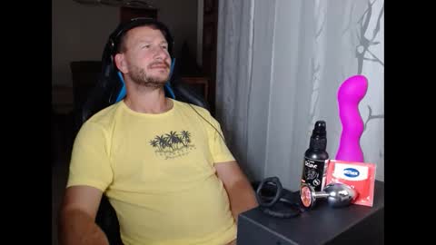 xxmettexx online show from October 5, 2025, 7:45 pm