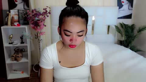 JUST CALL ME TINE online show from February 13, 2026, 8:49 pm