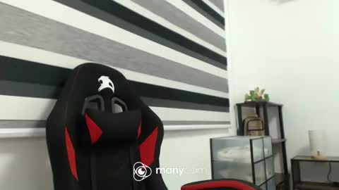  Kaycee  online show from February 26, 2025, 4:14 pm