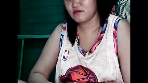 Snapshot of xxnastyasianmum69xx chatting on February 6, 2025, 7:13 am preggy online show from February 6, 2025, 7:13 am