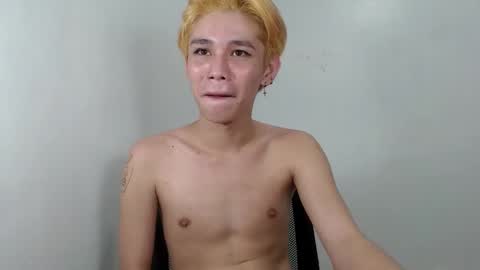 Snapshot of xxsebastian18 chatting on December 12, 2024, 7:48 pm seb online show from December 12, 2024, 7:48 pm