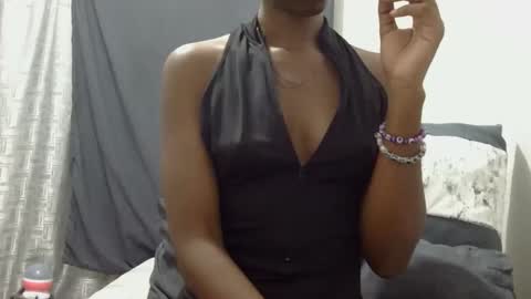 xxsexytalia28 online show from February 24, 2025, 6:47 pm