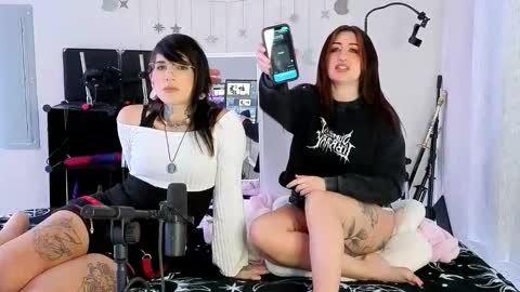 Muse n Poppy online show from February 12, 2026, 10:49 pm