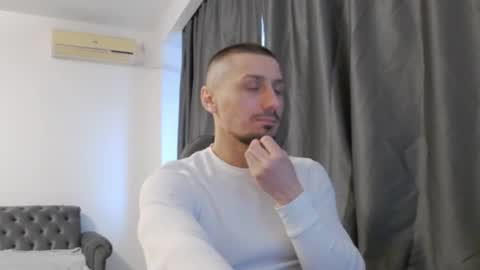 xxx_alejandro online show from March 2, 2025, 9:10 am