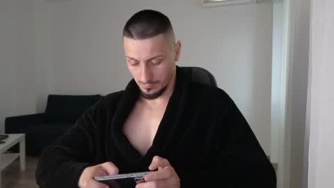 xxx_alejandro online show from April 4, 2026, 7:06 am