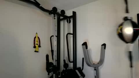 Frost online show from January 2, 2025, 7:51 pm