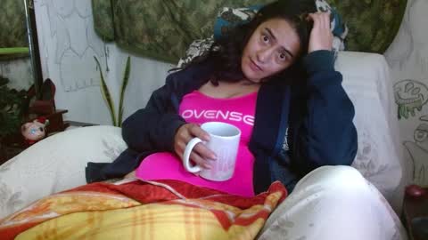 Snapshot of xxx_morena chatting on February 14, 2025, 4:15 am   LILI  online show from February 14, 2025, 4:15 am