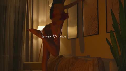 Molly online show from February 8, 2026, 1:25 pm