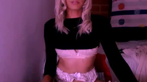 Snapshot of xxxanonymousloverxxx chatting on April 30, 2026, 5:14 am Chiara online show from April 30, 2026, 5:14 am