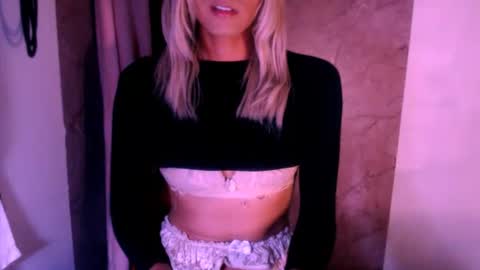 Snapshot of xxxanonymousloverxxx chatting on June 5, 2026, 6:52 am Chiara online show from June 5, 2026, 6:52 am