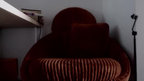 Snapshot of xxxbellalola chatting on February 18, 2025, 4:48 pm Lola online show from February 18, 2025, 4:48 pm