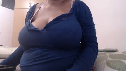 Ayanda online show from February 25, 2025, 10:26 am