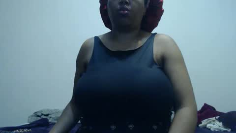 Ayanda online show from December 3, 2025, 10:24 am