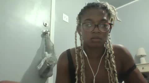 Snapshot of xxxdanidoomsdayxxx chatting on January 19, 2026, 4:27 am Danielle online show from January 19, 2026, 4:27 am