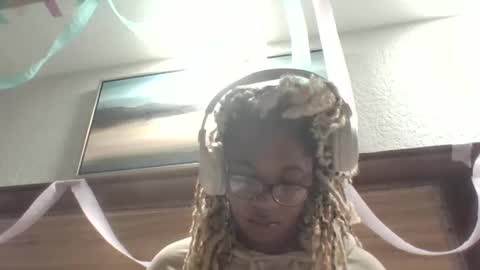 Snapshot of xxxdanidoomsdayxxx chatting on March 1, 2026, 6:15 am Danielle online show from March 1, 2026, 6:15 am