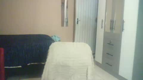 xxxgiantboobs online show from January 3, 2025, 11:23 pm