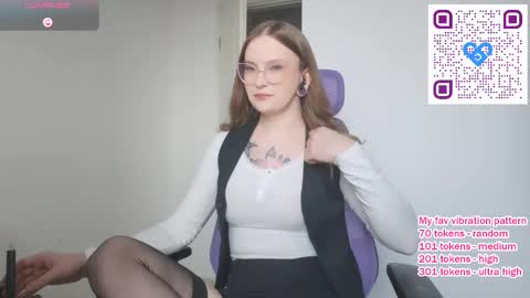 Keira online show from February 5, 2026, 8:41 am