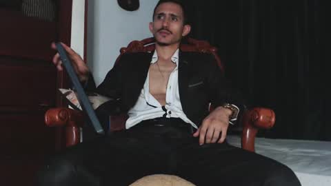 Kev online show from February 7, 2025, 10:41 pm