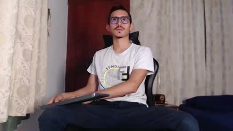 Kev online show from September 28, 2025, 9:20 pm