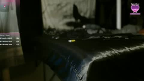 xxxjrstrokesxxx online show from November 24, 2025, 4:23 am