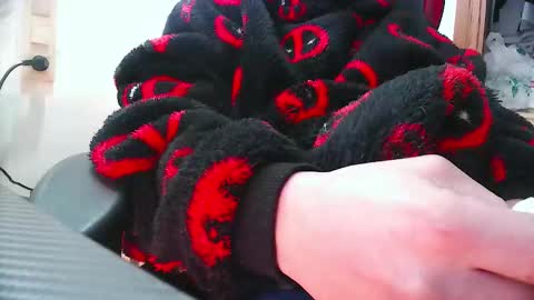 xxxking89 online show from December 5, 2025, 7:10 pm