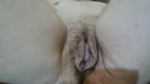 Lola online show from March 8, 2025, 9:29 pm