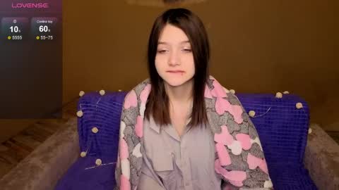 foxy online show from April 11, 2026, 9:02 am