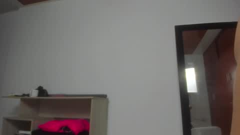 xxxtatianabustyxxx online show from February 7, 2025, 5:18 pm