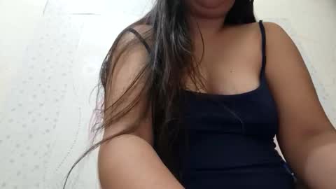 Snapshot of xxyummiee_69xx chatting on December 18, 2025, 8:37 pm jane online show from December 18, 2025, 8:37 pm