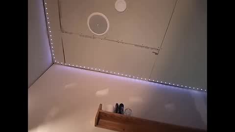 Xzbib online show from January 1, 2025, 1:59 pm