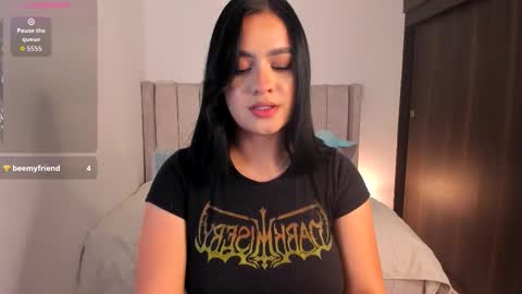 Yakeline online show from September 12, 2025, 12:22 am