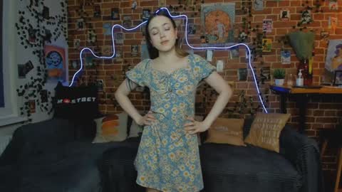 Snapshot of yami_yami_yami chatting on December 11, 2024, 2:00 pm Mia and Andry online show from December 11, 2024, 2:00 pm