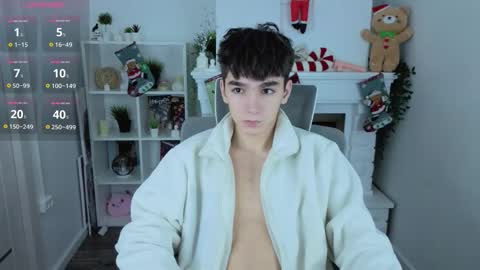 yamitwink online show from December 17, 2025, 8:37 pm