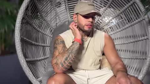 yamp sambrano online show from September 28, 2025, 2:17 am