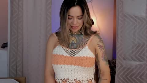 Snapshot of yandracelisoficial chatting on December 22, 2024, 5:23 am YANDRA CELIS online show from December 22, 2024, 5:23 am