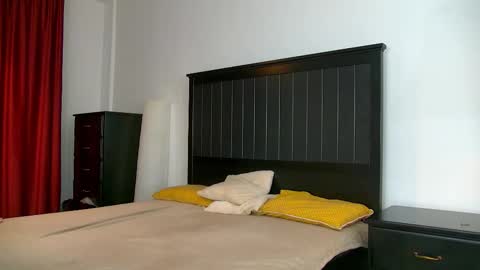 yanira_ass_ online show from January 11, 2026, 5:01 am