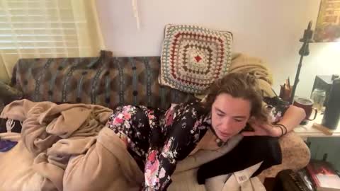 yanyanpixie online show from September 9, 2025, 2:16 pm