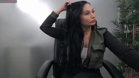 Yara online show from November 21, 2025, 5:17 am