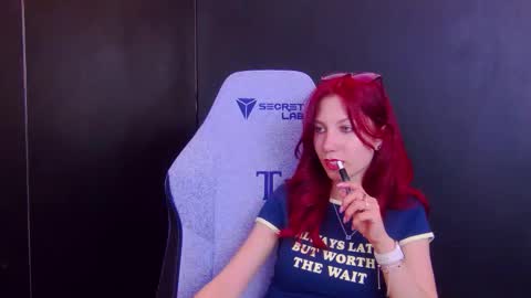 Yase online show from May 15, 2026, 10:06 pm