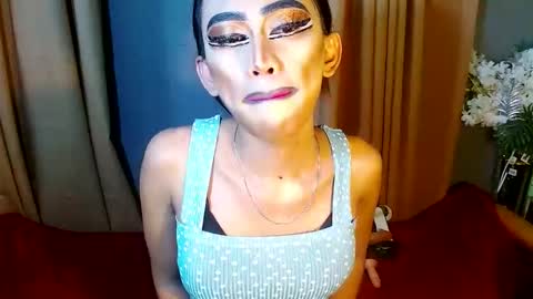 miss yasii online show from January 21, 2025, 7:50 pm