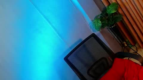 miss yasii online show from February 13, 2025, 6:38 pm