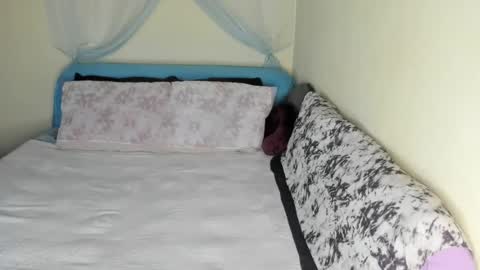 Yasmina online show from June 4, 2026, 7:31 pm